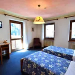 Hotel Centrale Hotell 3*