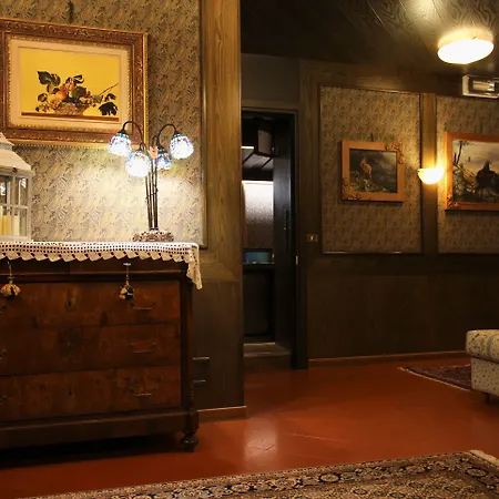 Hotel Centrale 3* أليغ