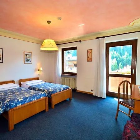 מלון Hotel Centrale