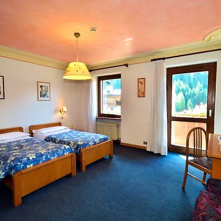 Szálloda Hotel Centrale Alleghe