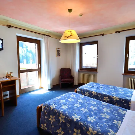 Hotel Centrale Отель 3*